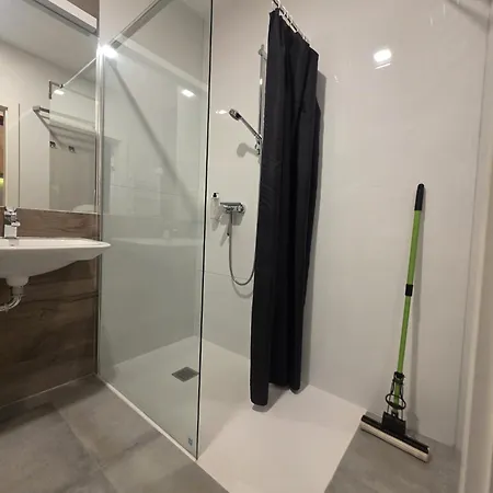 Czarna Gora 102 * Heudorf