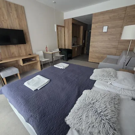 Czarna Gora 102 Apartment *