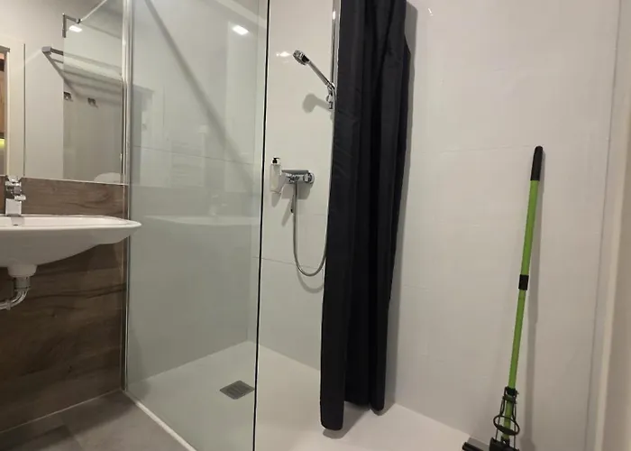 Czarna Gora 102 * Sienna (Klodzko)